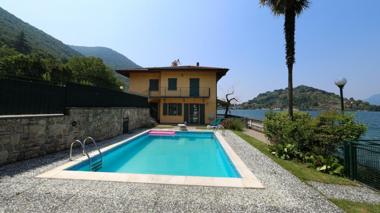 La Casa Sul Lago D'Iseo 술자노 외부 사진